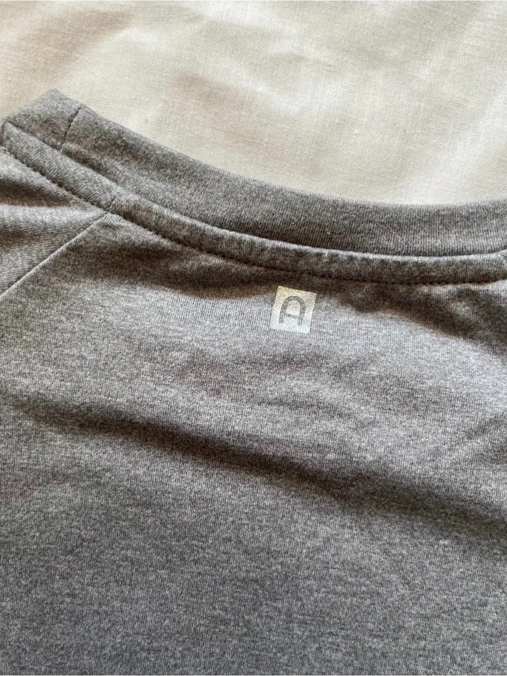Rockets of awesome girls, long sleeve active top size 12/thumb holes